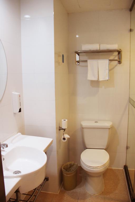 Hanting Hotel Shanghai Qibao Centre Room photo